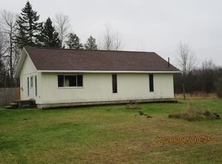 2415 S Armstrong Rd, Mikado, MI 48745