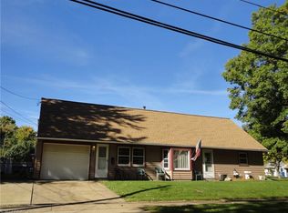 689 Irving Park Blvd, Sheffield Lake, OH