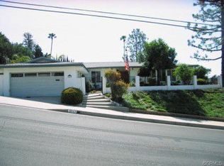 9960 Lanark St, Sun Valley, CA 91352
