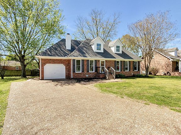 2nd image of 209 Pebble Pl