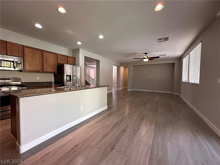 6631 April Bend Ct — Photo 13