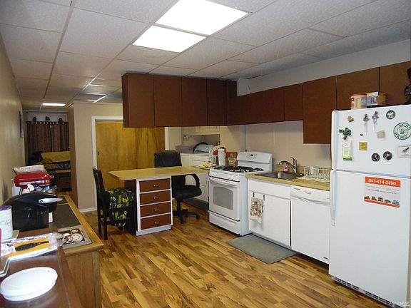 135 Cedar ~ Listing Photos 3-4-16 (1)