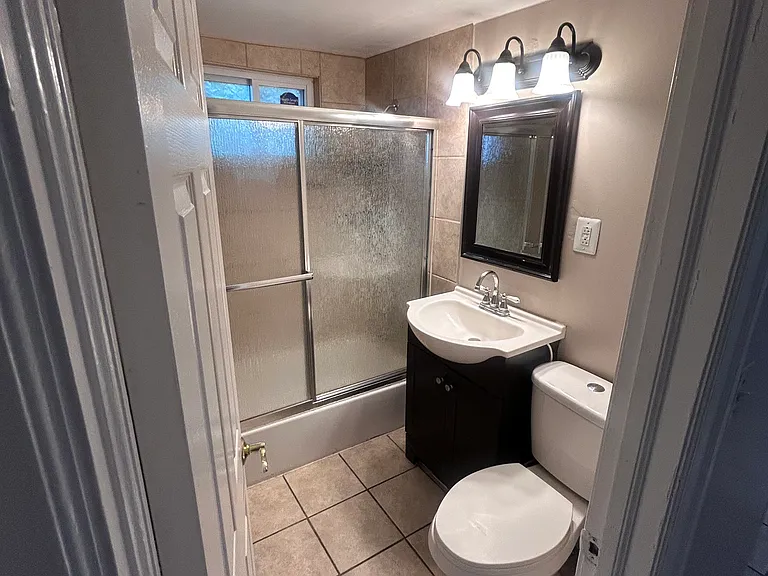 13 Winfield Ave #2 — Photo 16