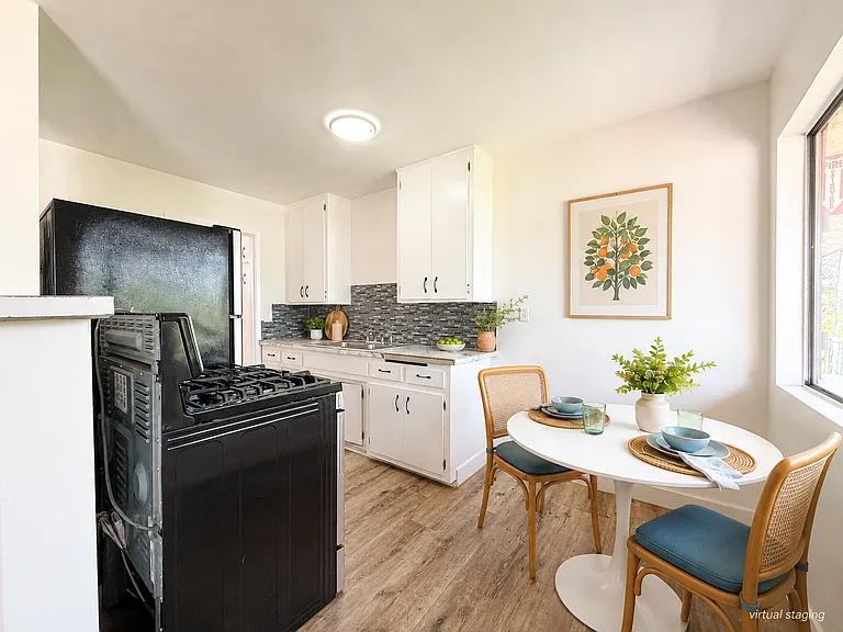 3509 Edgehill Dr #3509 — Photo 4