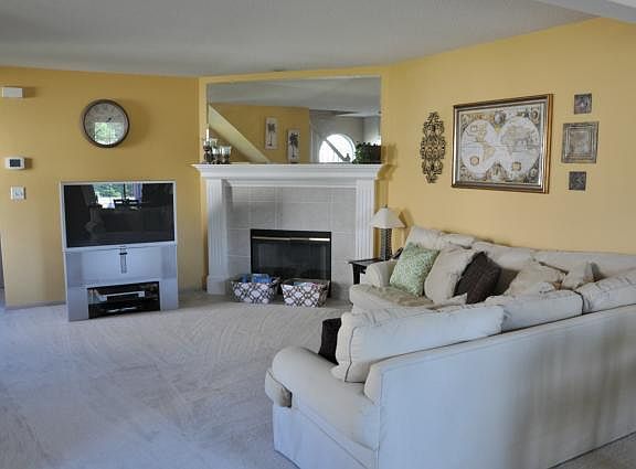 2nd image of 5710 NW Plantation Ln