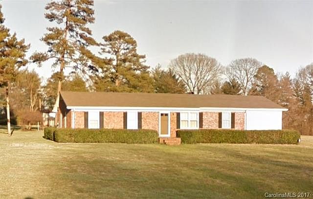 1st image of 2609 & 2533 Penninger Cir