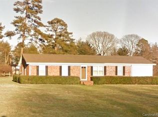 2609 & 2533 Penninger Cir, Charlotte, NC 28262