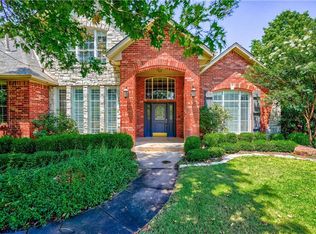 2011 Silver Crest Dr, Edmond, OK 73025