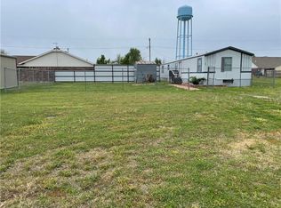 505 NW Belle St, Minco, OK 73059