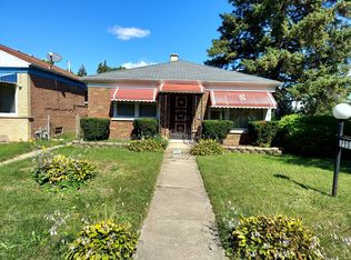 295 W 150th Pl, Harvey, IL 60426