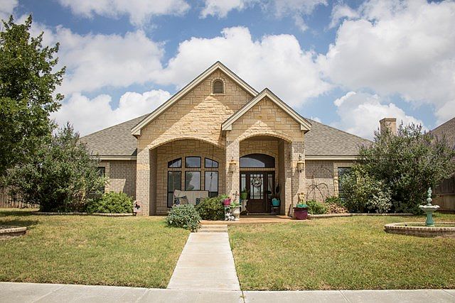 1st image of 5006 Oak Valley Dr