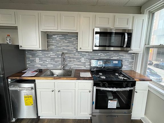 2nd image of 4828 Liberty Ave APT 8