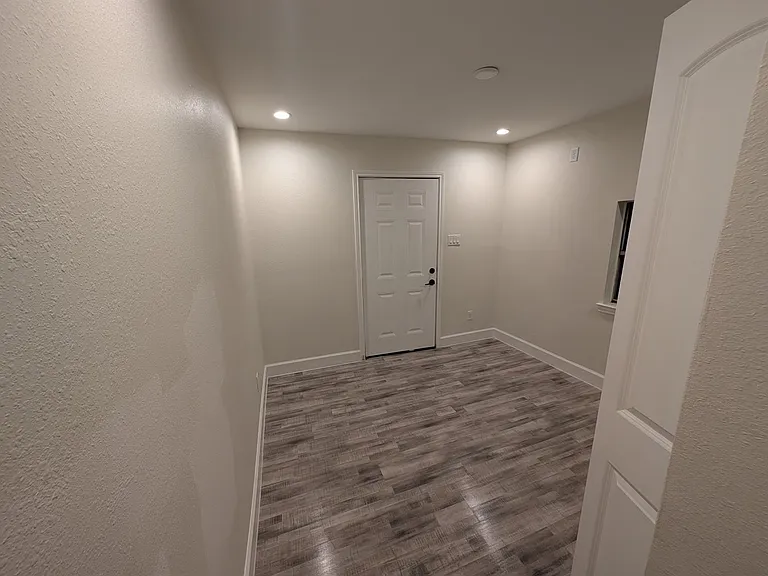 7212 Corpus Christi St #D — Photo 5