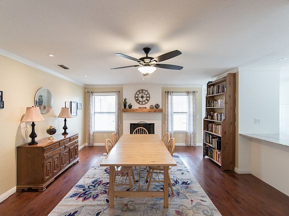 3rd image of 7667 Mariposa Glen Way