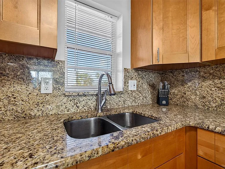 7625 Sun Island Dr S #207 — Photo 6