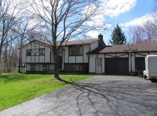 276 Parallel St, Pleasantville, PA 16341