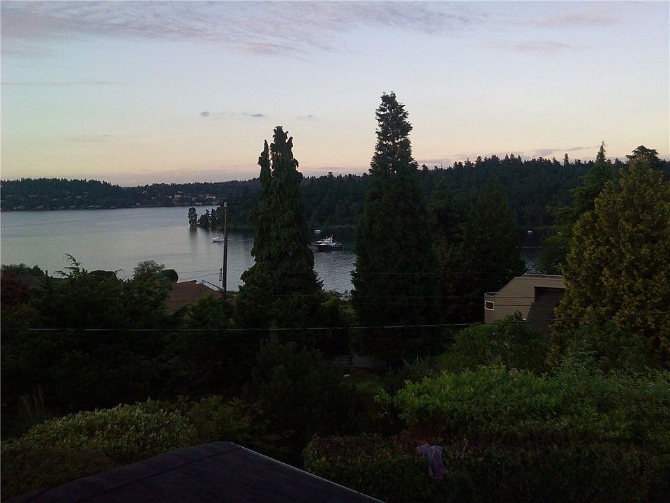 2nd image of 5220 Seward Park Ave S