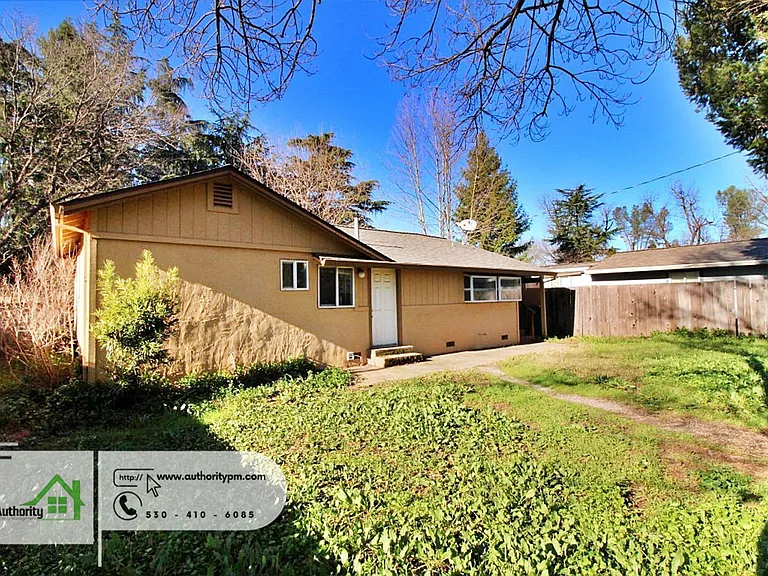 19087 Leaf Ln — Photo 2