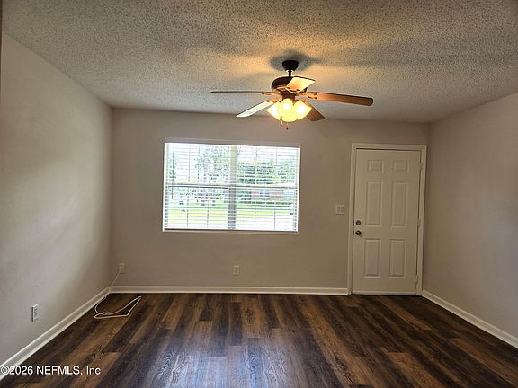 5th image of 2918 RED OAK Drive