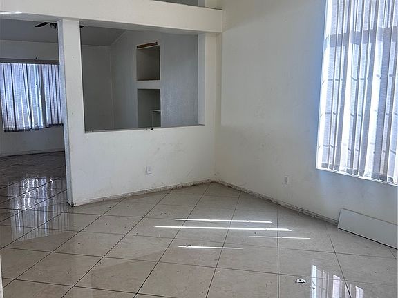 2nd image of 776 Solstice Ave