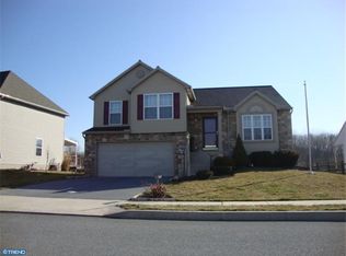 49 Misty Meadow Dr, Reinholds, PA 17569