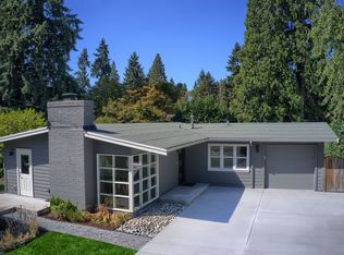 237 Lake Hills Blvd, Bellevue, WA 98008