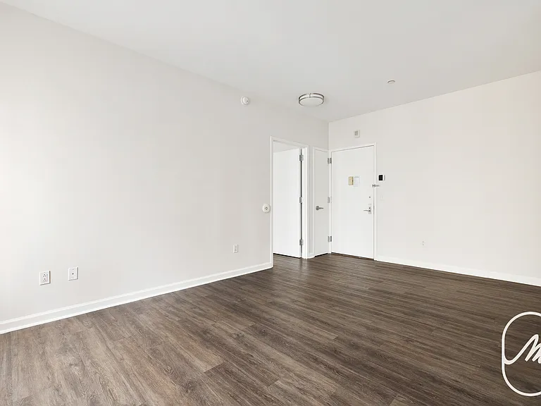 15 Park Row #25M — Photo 8