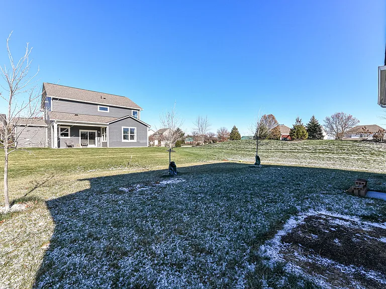 5528 Rothbury Rd — Photo 32