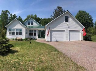 30304 Woodbush Rd, Calumet, MI 49913