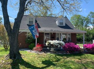 104 N Longcross Rd, Linthicum, MD 21090