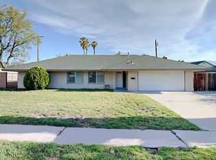900 E Mariposa Dr, Rialto, CA 92376