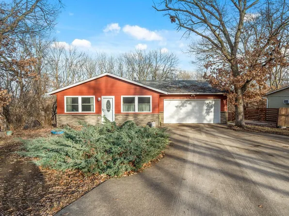 26565 Woodcrest Dr, Elko New Market, MN 55020