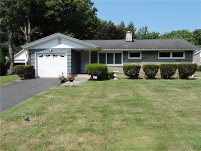 5572 S Salina St, Syracuse, NY, 13205