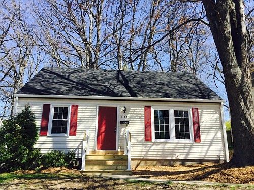 1st image of 1435 Linwood St SE