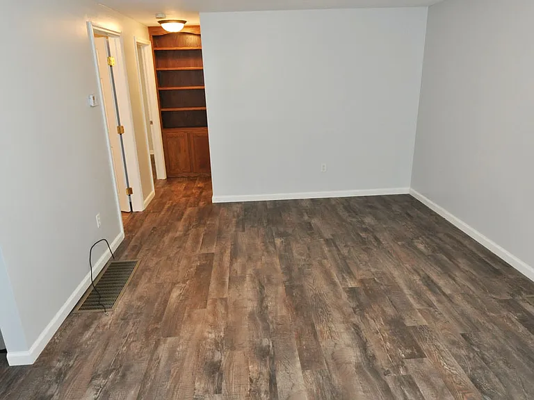 119 N Johnson Ave — Photo 6