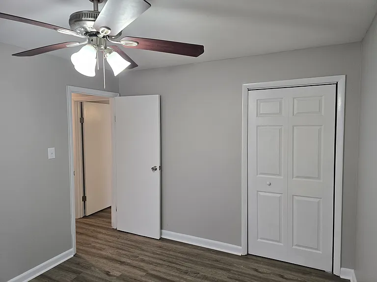 730 Lippencott St — Photo 10