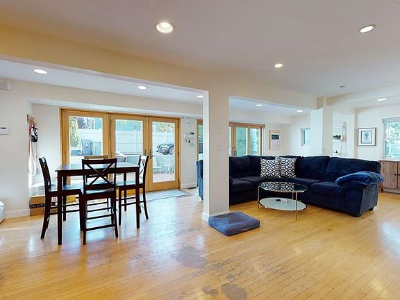5th image of 22 N Mead St #22