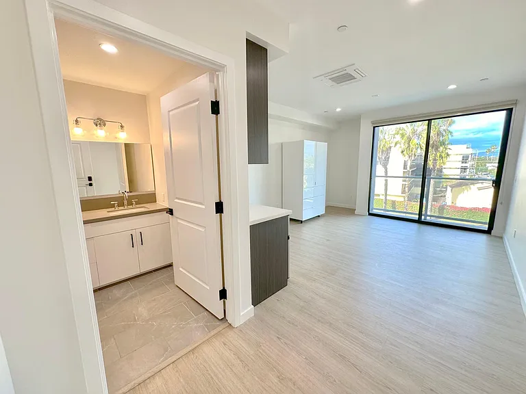 11500 Culver Blvd #400 — Photo 7