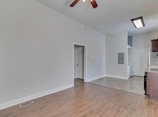 419 E 31st St, Savannah, GA 31401