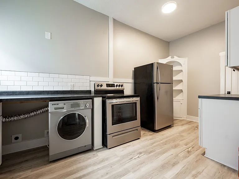 119 S Jackson St #1 — Photo 14