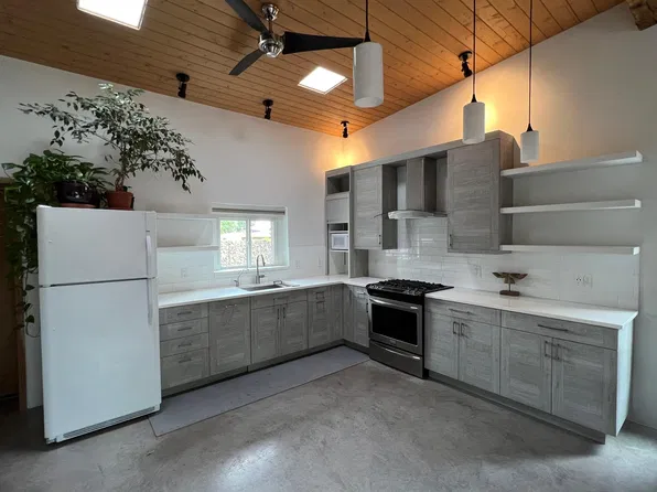 540 Juanita St, Santa Fe, NM 87501