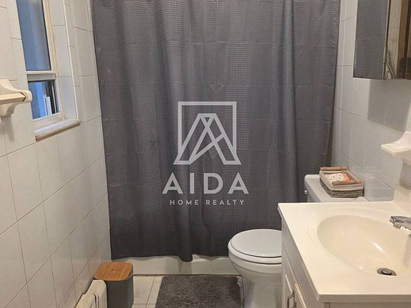 3rd image of 3505 Ditmars Blvd APT 2