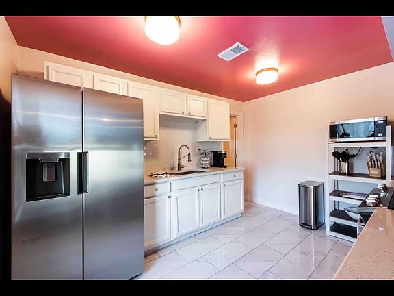 5th image of 1496 S Shelby St APT 4