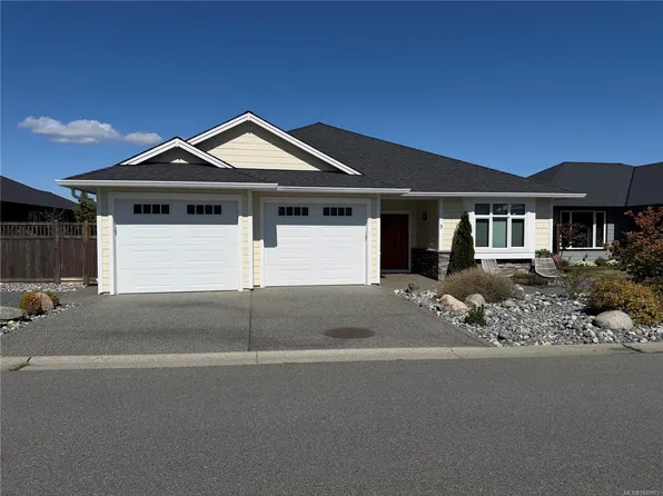 720 Russell Rd #3, Ladysmith, BC V9G 1W3