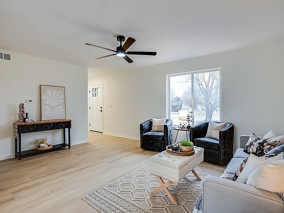 4th image of 11723 E Fireside Ln