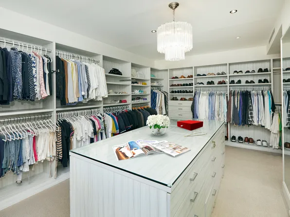 1111 Park Avenue image 8 of 24