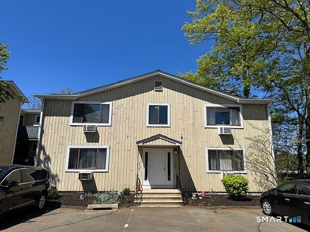 1st image of 60 Plainfield Avenue #16