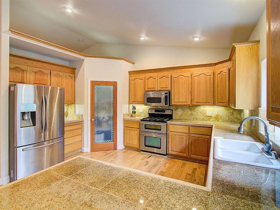 1st image of 4730 Sierra Springs Dr