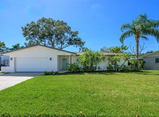 5700 Bayou Grande Blvd NE, Saint Petersburg, FL 33703