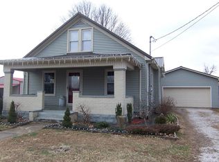 2211 Murray St, Belpre, OH 45714